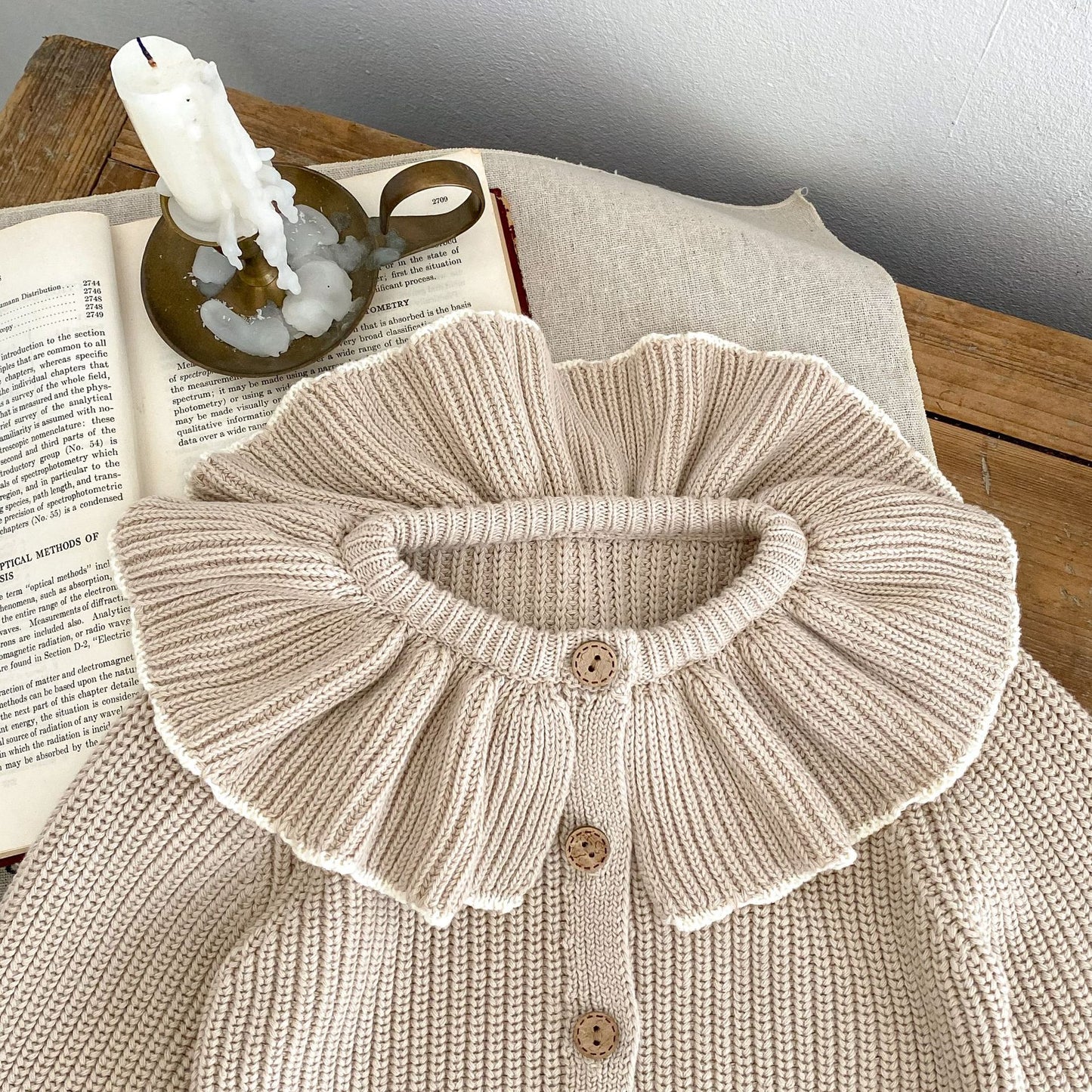 Baby Girl Ruffled cardigan