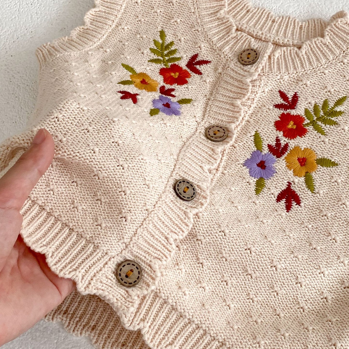 Baby girls embroidered vest